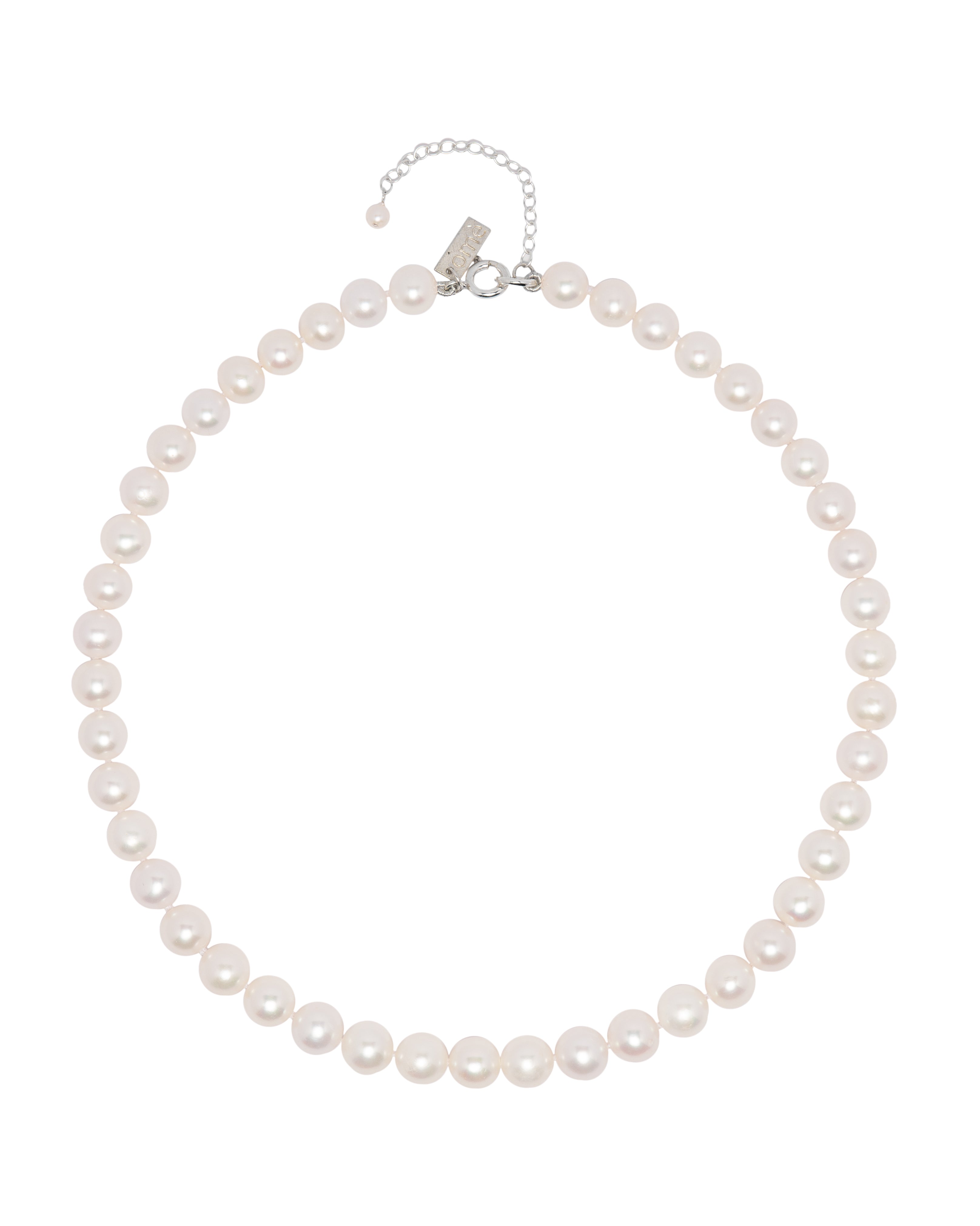 A sterling silver real freshwater pearls necklace.